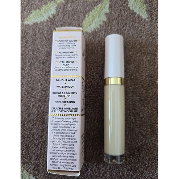 Too Faced Born This Way Vanilla Wafer Illuminating Smoothing Concealer, New, 5ml - Picture 2 of 4